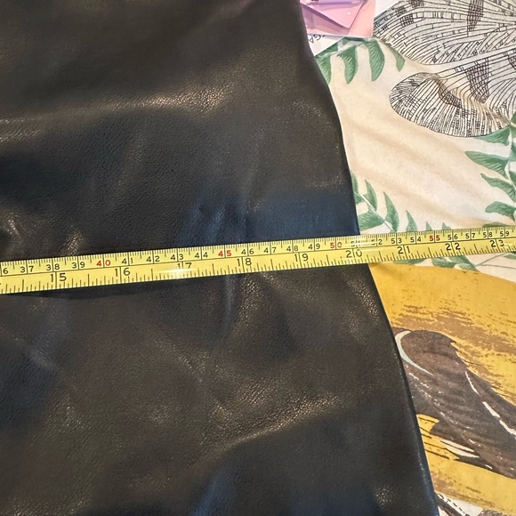 NWT Anthropologie Avec Les Filles Medium Pleather Overalls - Picture 4 of 7